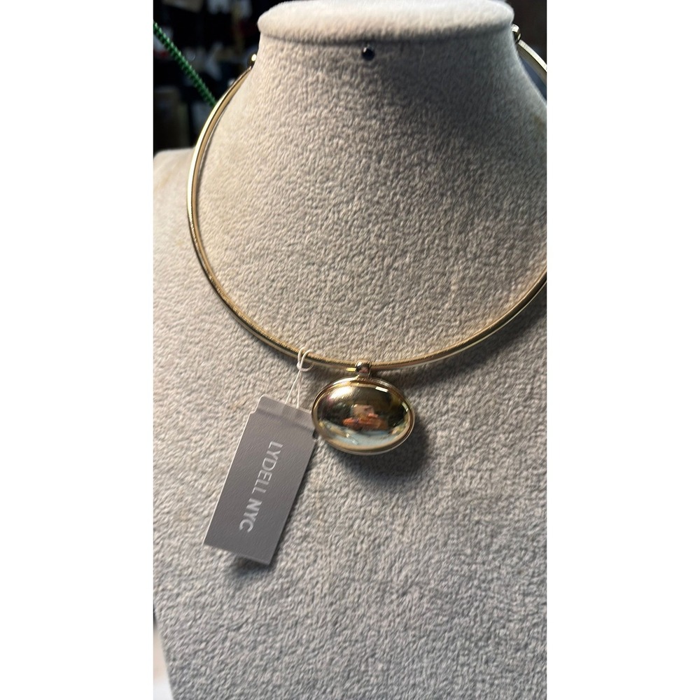 #21. Gold-Tone Rigid Choker Polished Oval Pendant